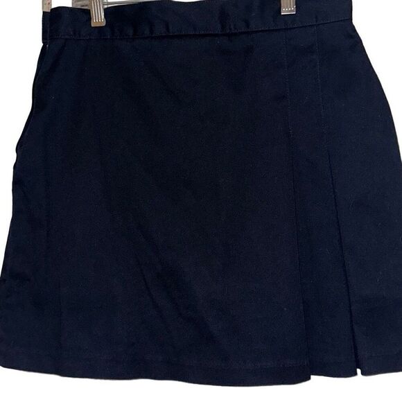 Classroom Uniforms juniors 5/6 Navy Stretch Double-Pleated Twill Scooter Skirt - Picture 1 of 12